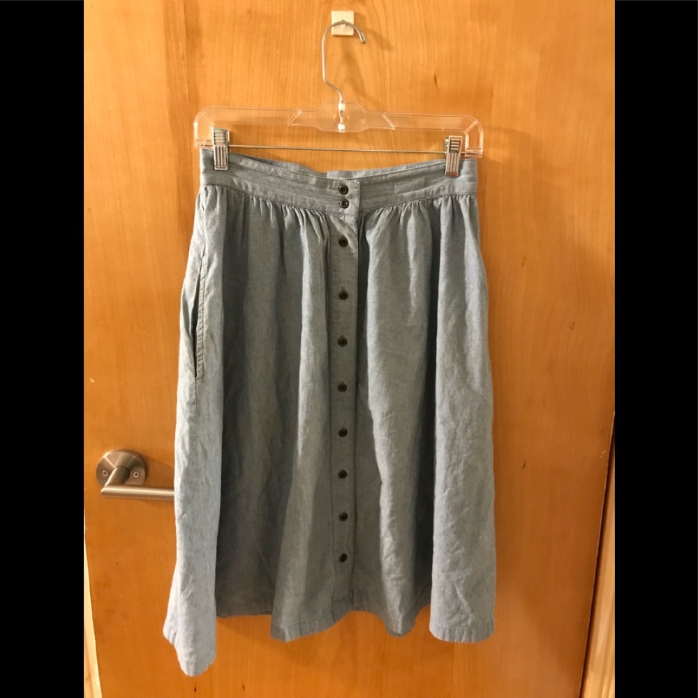 Madewell button front midi skirt with pockets